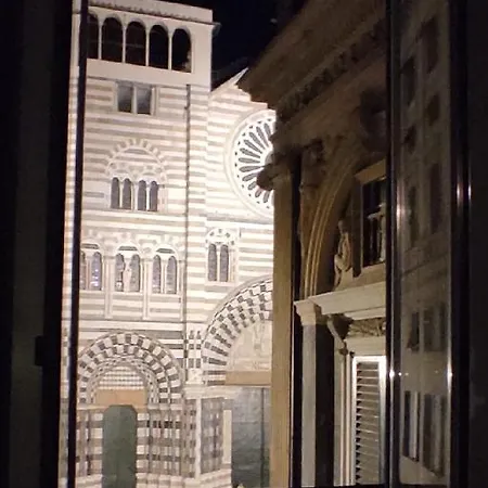 Happy Family Cathedral Apartamento *