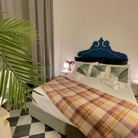 Happy Family Cathedral Apartamento